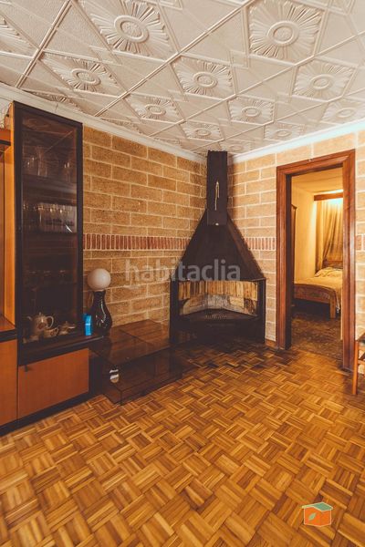 Foto 210ee884-133d-467f-b809-b518e72eabdd. Casa amb aparcament a Masdenverge