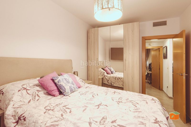 Foto 7da37eb3-fa11-4117-ba75-dade464dd7a1. Pis amb aparcament a Sénia (La)