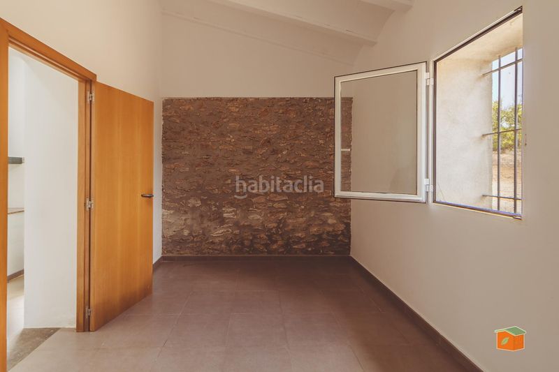Foto 145b0a24-8df3-491a-8b72-6e442b4b8413. Masia a Santa Bàrbara