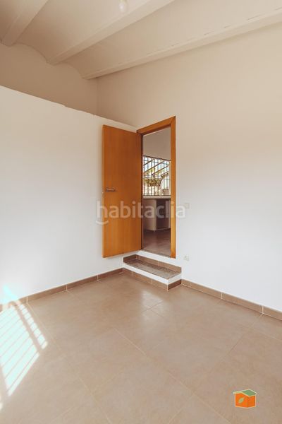 Foto 1e3f4c30-87ce-464f-9171-8a2db8aae31a. Masia a Santa Bàrbara