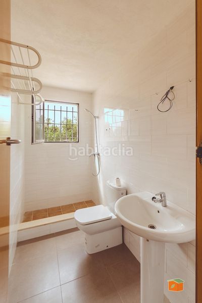 Foto 613314d5-3cc8-401e-a872-5eda84ff51a7. Masia a Santa Bàrbara