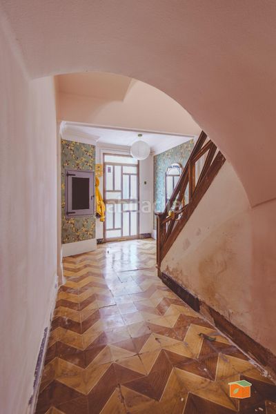 Foto 88fc0c75-f53d-4b91-b3e7-52c1eb3e846a. Casa amb aparcament a Santa Bàrbara