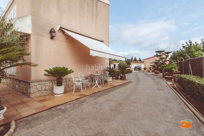 Foto 6b1f7332-e736-45cd-80aa-ca79ec98d098. Xalet amb calefacció aparcament piscina a Roquetes