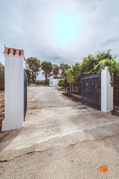 Foto 4f3bcacd-7903-49a4-adf4-6083e14433cc. Masia a Freginals