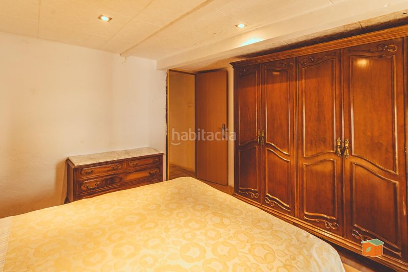 Foto a80a1c33-96db-44ba-9896-e5785bcb9aa5. Casa a Santa Bàrbara