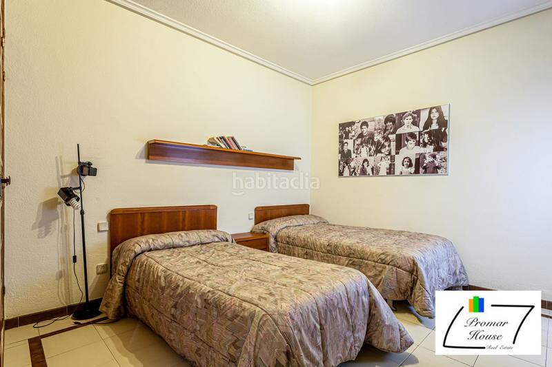 Foto 5b7d3895-3d09-4331-8532-dd8c23a35445. Appartement avec chauffage parking dans Centro Ávila