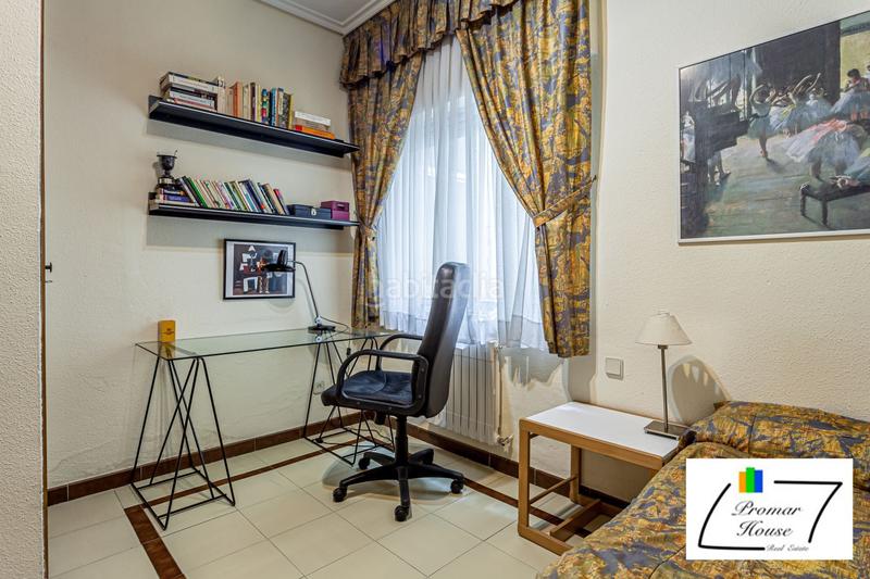 Foto 5c285237-5a27-405c-91f9-42679595a0eb. Appartement avec chauffage parking dans Centro Ávila