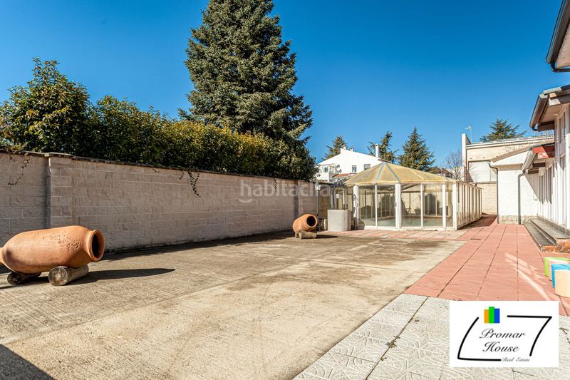 Foto 609d7c09-ce6a-43ef-ba5b-94663faef635. Xalet amb calefacció aparcament piscina a Hervencias Ávila