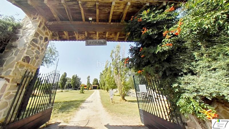 Foto d48c9770-a4e5-4d24-ae6f-63c74072399d. Xalet a n501 a Muñogrande