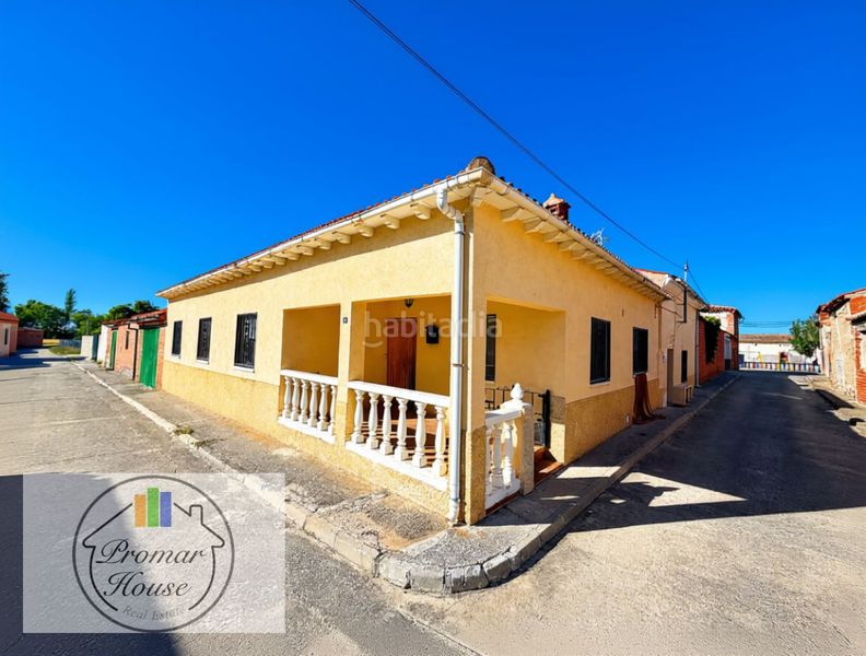 Foto 31647214-bc82-43d4-8316-8fff2b42e1fb. Xalet amb calefacció aparcament a Riocabado