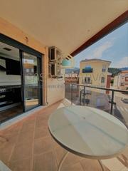 Pis  Carrer constitució. Piso en venta en calle constitució, 4