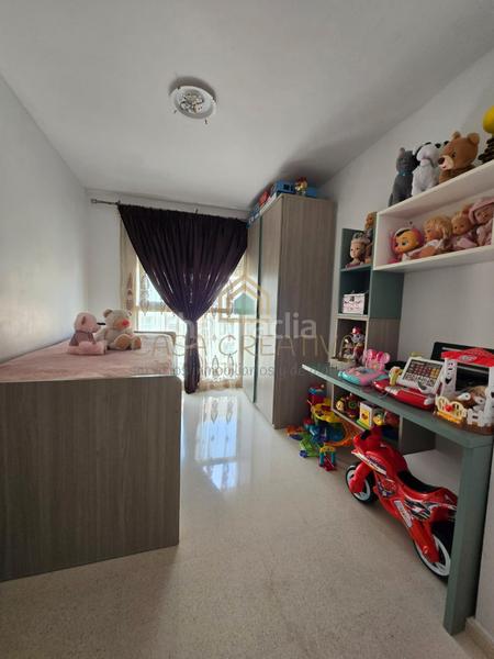 Foto 016ad690-eb40-4ad6-a77a-7e9ad4e6bf51. Piso  en venta en paseo de gregori maians en Oliva pueblo Oliva