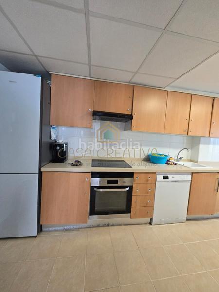 Foto c8af0d7a-11de-4adc-b962-f26ba9b28a70. Piso  en venta en paseo de gregori maians en Oliva pueblo Oliva