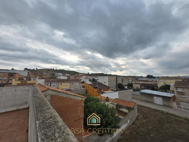Foto 079e47f7-d330-46d6-9782-5d77f913aa40. Piso  en venta en calle poeta valeriano bellver costa en Chella