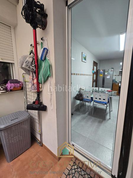 Foto 0ff93259-ca8f-4afe-a496-db9b464931ab. Piso  en venta en calle poeta valeriano bellver costa en Chella