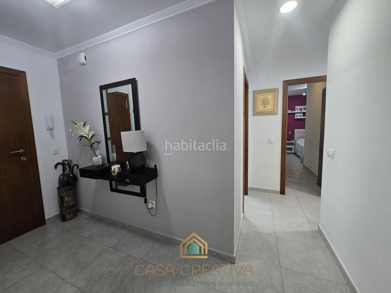 Foto 13a52ebf-45e4-431b-bb5d-4b20a791fa37. Piso  en venta en calle poeta valeriano bellver costa en Chella