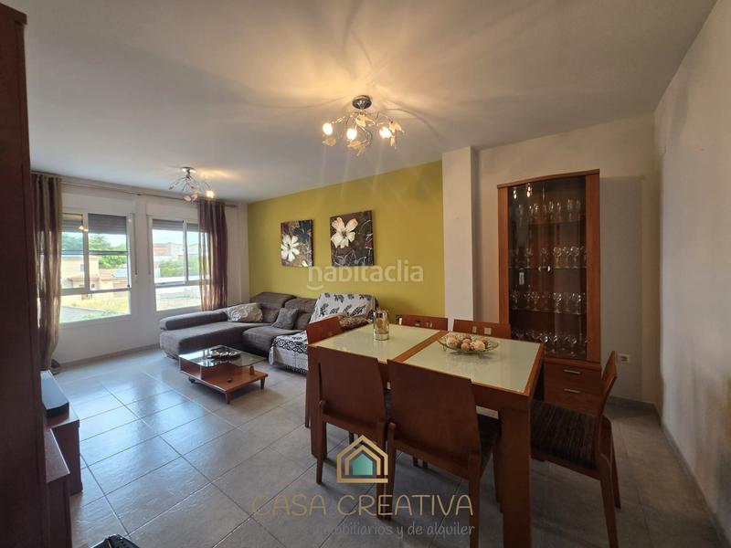 Foto 52c0968e-d8f4-47cd-895f-015d78b3861c. Piso  en venta en calle poeta valeriano bellver costa en Chella