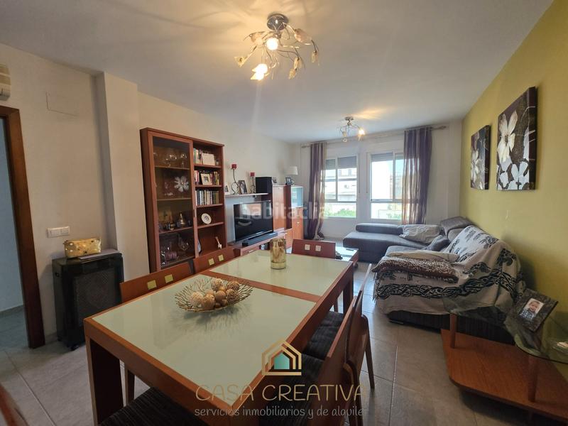 Foto 54c1f567-ef8a-46b3-bb35-c7049bbc7511. Piso  en venta en calle poeta valeriano bellver costa en Chella