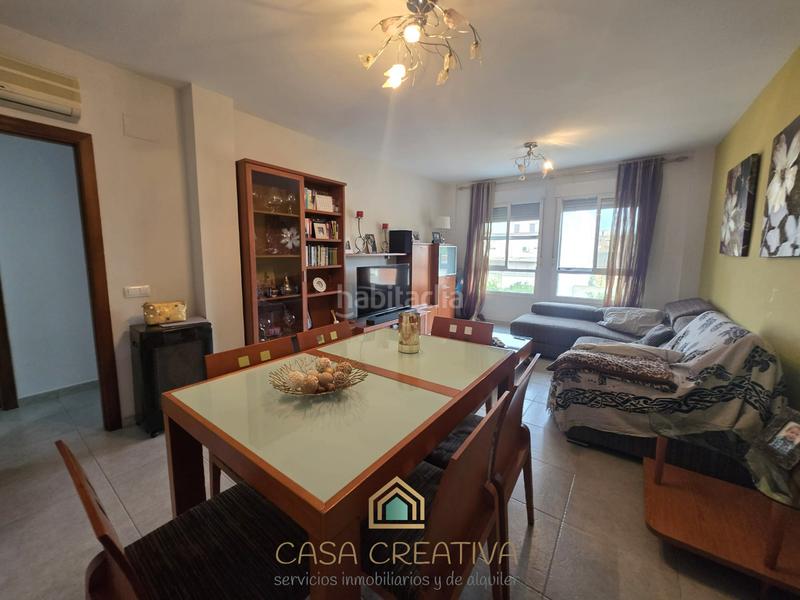 Foto 69fc51e7-b31e-47e6-a023-1a2e8197d419. Piso  en venta en calle poeta valeriano bellver costa en Chella
