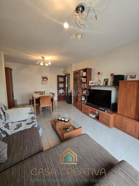 Foto 854450d3-9441-4903-97d4-9a5e354ef2a1. Piso  en venta en calle poeta valeriano bellver costa en Chella