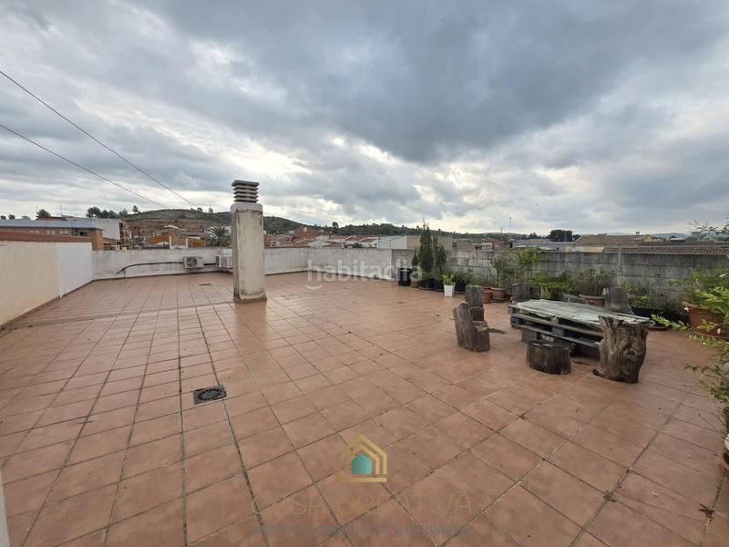Foto c167f50e-adb6-4f50-b34d-7ad52403b802. Piso  en venta en calle poeta valeriano bellver costa en Chella