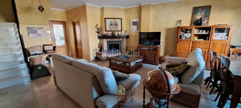 Foto 660e53d3-a0ff-4c3f-9541-e79931406c1e. Casa adosada chalet adosado en venta en calle vall d'ebo s/n en Gandia