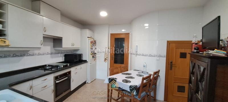 Foto 7ef32029-859f-40b9-b843-c36ec069c161. Casa adosada chalet adosado en venta en calle vall d'ebo s/n en Gandia