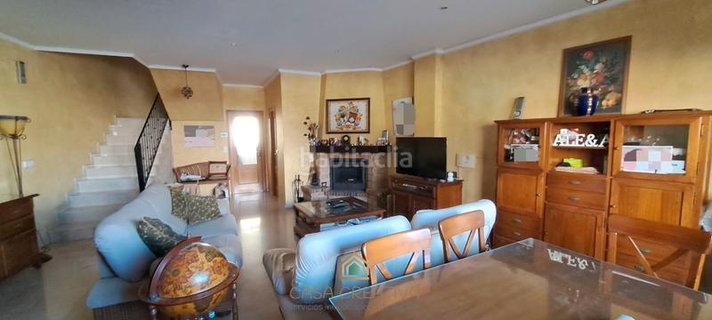 Foto ed53eea4-46e4-4f9d-82a5-3340328e007b. Casa adosada chalet adosado en venta en calle vall d'ebo s/n en Gandia