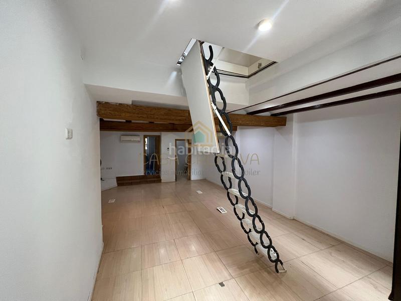 Foto 10211375-0a6e-40bf-a3a2-16d8c15193cb. Local comercial a calle de la beneficència 7 a El Carme Valencia