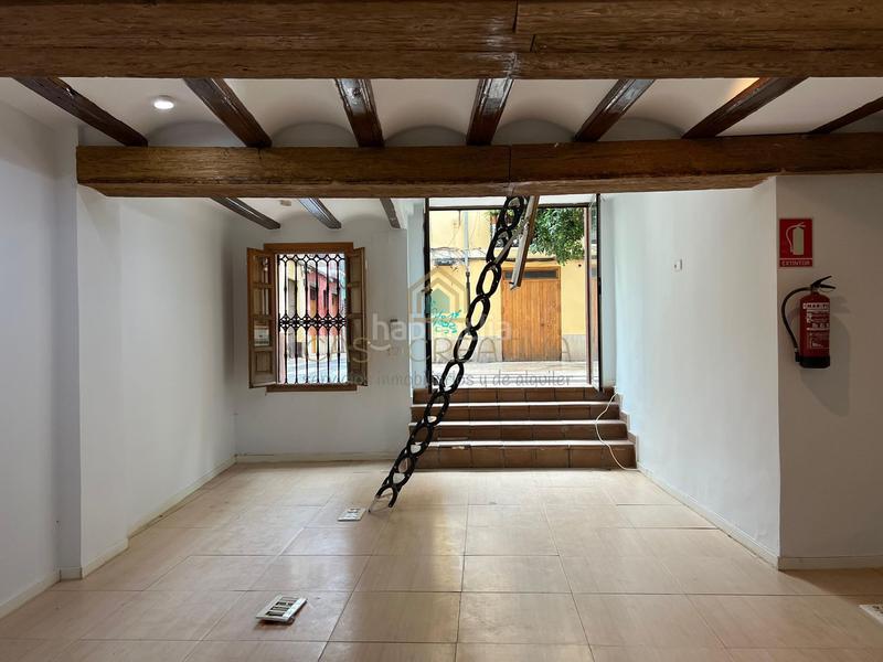 Foto 15dd81cc-40f0-4704-9c80-8c74da9d139b. Local comercial a calle de la beneficència 7 a El Carme Valencia