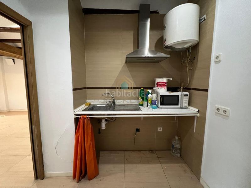 Foto 34a0bdfd-995b-48b2-8c5b-4a5031e9b97d. Local comercial a calle de la beneficència 7 a El Carme Valencia