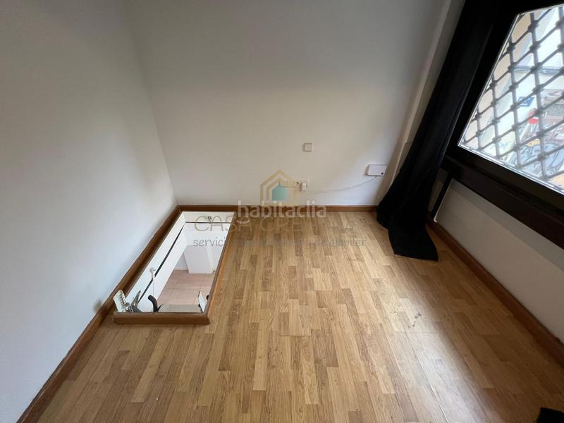 Foto 8e84b064-0538-404a-9cbb-29ca19e1dd3e. Local comercial a calle de la beneficència 7 a El Carme Valencia