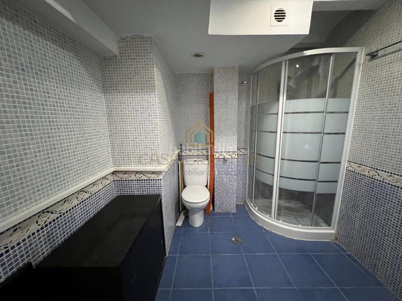 Foto be77b1bd-6791-4929-bb10-e2b344a1ad5e. Local comercial a calle de la beneficència 7 a El Carme Valencia