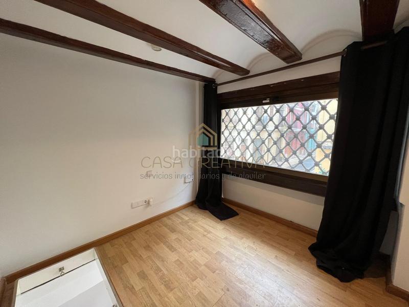 Foto d624a873-bf4c-49f2-81e6-2a269f259efb. Local comercial a calle de la beneficència 7 a El Carme Valencia