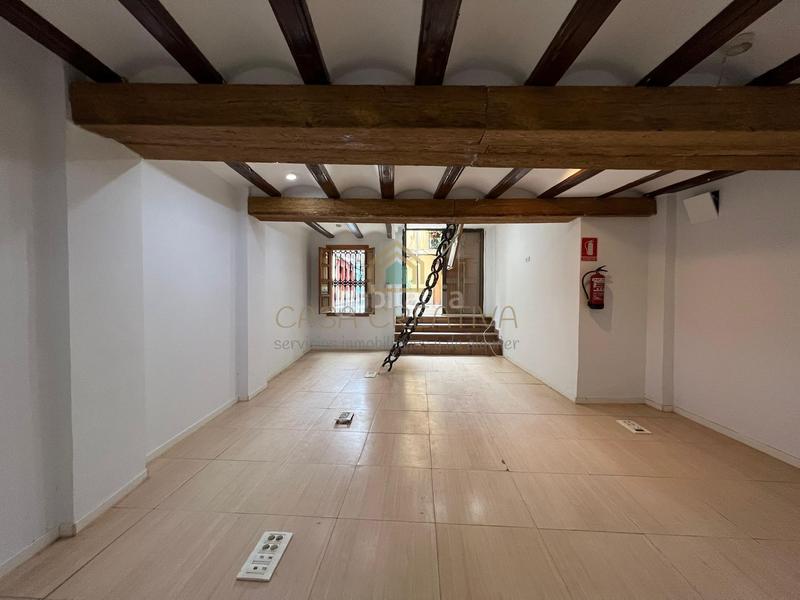 Foto e68150dd-cd7c-426a-aa47-b4c217f5c2d2. Local comercial a calle de la beneficència 7 a El Carme Valencia