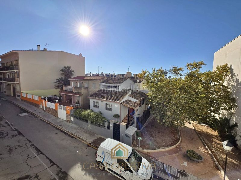 Foto e318a6a3-66b3-422d-8853-557d157e9434. Pis amb calefacció aparcament piscina a Casco Urbano Náquera