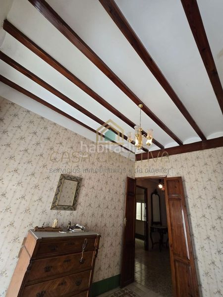 Foto 0a5b3b23-a208-4d67-bfe3-ea5addc1c17a. Pis a Simat de la Valldigna