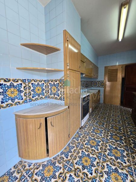 Foto a1ad261e-d7ca-41c0-b059-7e15bf44d8d3. Pis a Simat de la Valldigna