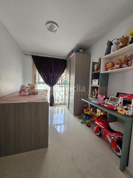 Foto 3be2612f-177c-4827-bc60-dae1c23fee1b. Flat with parking in Oliva pueblo Oliva