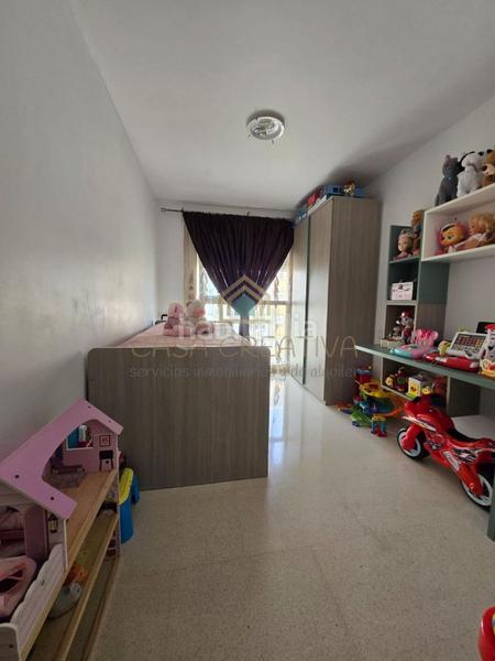 Foto c19aedbe-f46a-4c04-b042-31047b71ba59. Piso en Oliva pueblo Oliva