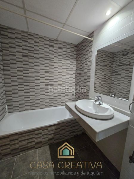 Foto 4442bbc2-5fc3-4bd2-9824-76bb3d8cd0c7. Piso  en venta urbanización con piscina en Casco Urbano Náquera