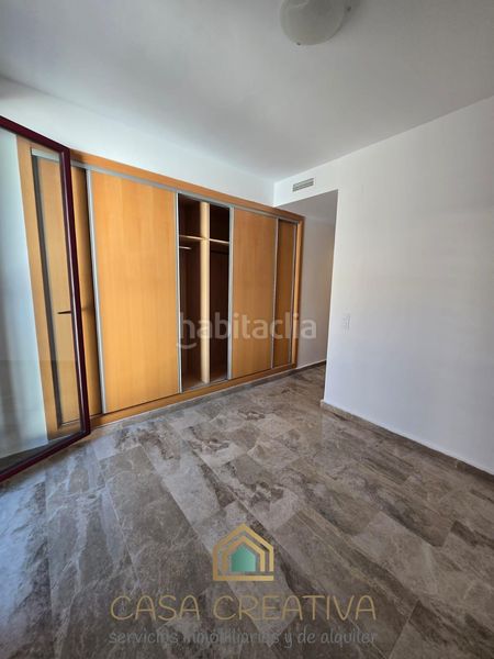 Foto 53b398cb-31ad-4d02-b40a-7fff5df5b924. Piso  en venta urbanización con piscina en Casco Urbano Náquera