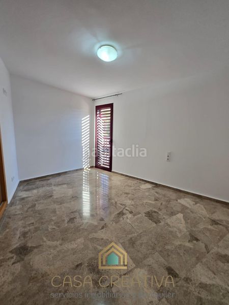 Foto e38dbcfb-0e55-4bde-8529-ed8ebba07a98. Piso  en venta urbanización con piscina en Casco Urbano Náquera