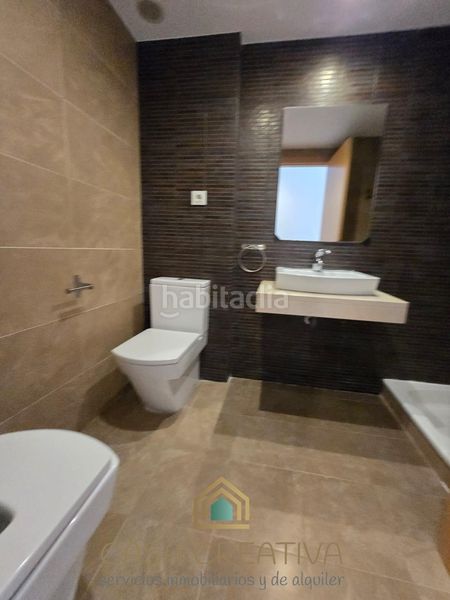 Foto e6454450-e7b8-4ac0-9fa0-ab770fa6bda6. Piso  en venta urbanización con piscina en Casco Urbano Náquera