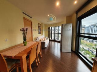 Alquiler Apartamento  Avenida corts valencianes 46. Apartamento en alquiler en av. cortes valencianas