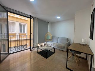 Alquiler Apartamento  Calle maldonado