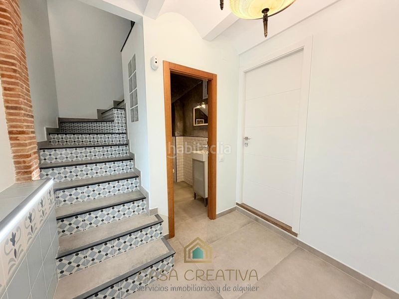 Foto 1945c8f4-be38-4b55-b226-056a96eed076. Casa amb aparcament a Xàtiva