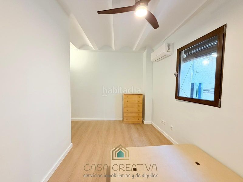 Foto a8462cee-f195-4890-86fa-18c4f497041b. Casa amb aparcament a Xàtiva