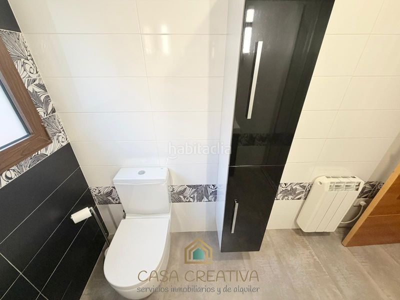 Foto affa0322-b341-4fa3-81f0-7f4d8829bf15. Casa amb aparcament a Xàtiva