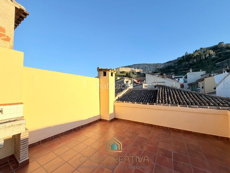 Foto b683e410-131e-42a4-b46d-9bf211a6b783. Casa amb aparcament a Xàtiva